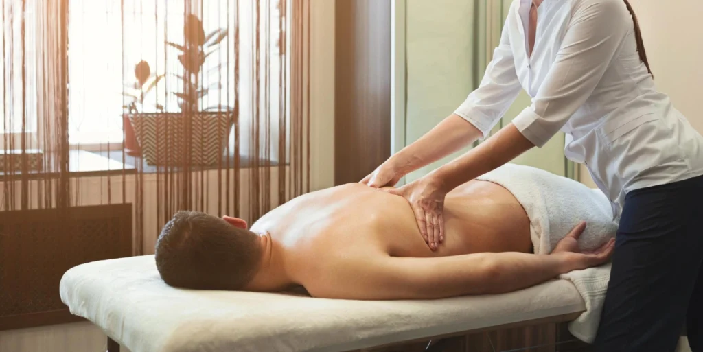 How Massage Therapy Can Help Your Back Pain - image 01